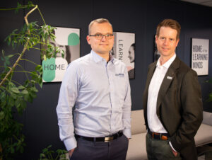 Thomas Haugen, Avdelingsleder og Ragnar Holtan, Daglig leder i Omega Holtan part of RejlersKreditering: Allegro/ Raimon Igelkjøn 